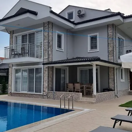 Belmore Villa *
